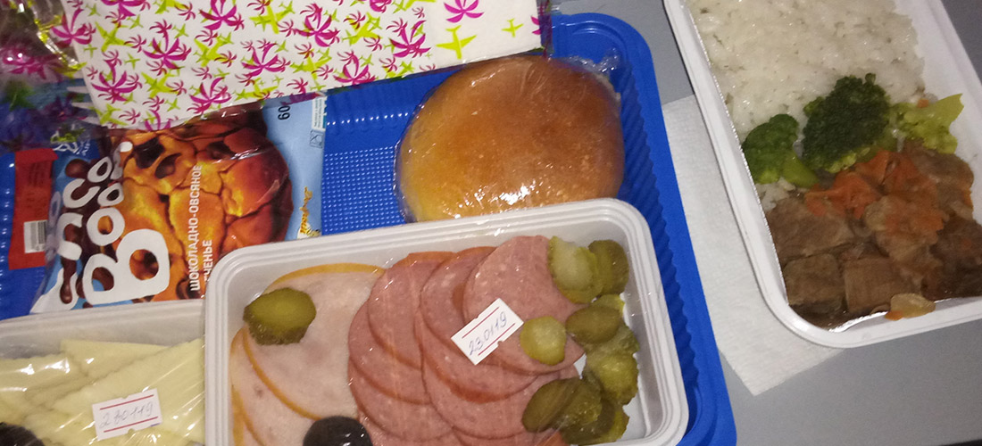 Питание в самолете Sunday Airlines Питание в самолете Sunday Airlines