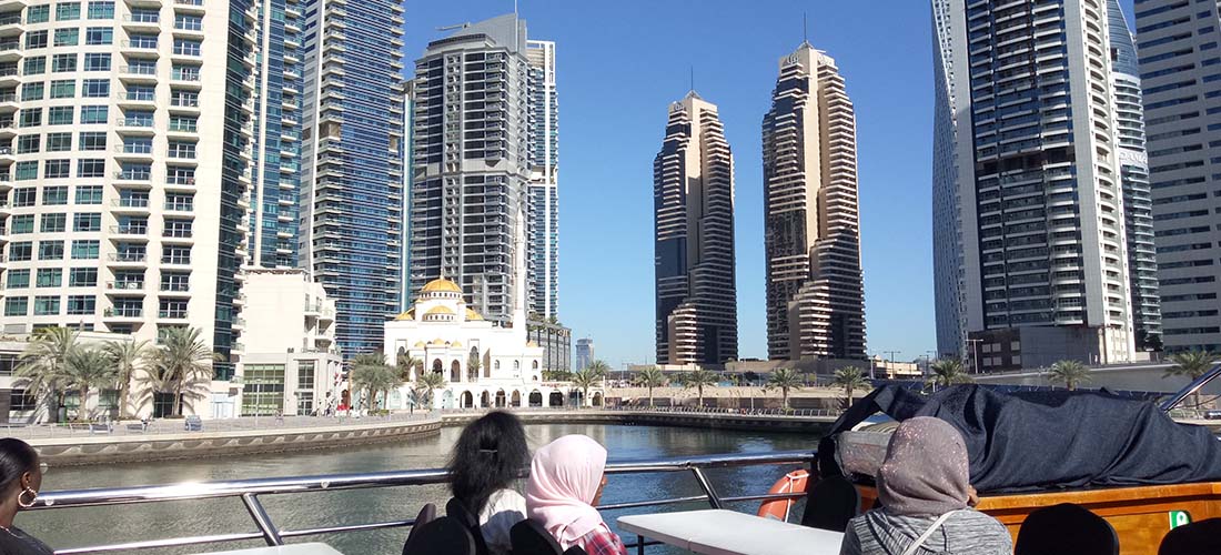Круиз на лодке по Dubai Marina Круиз на лодке по Dubai Marina